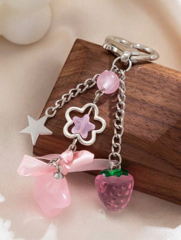 Berry Star Charm Keychain 🍓🌟🎀