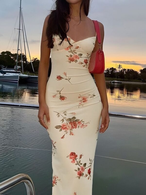 Bloom Flow Floral Bodycon Maxi Dress 🌸🌞