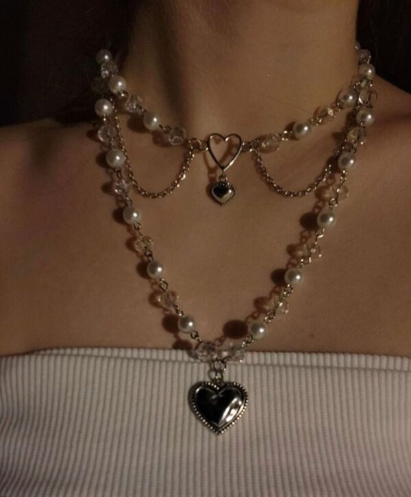 🤍✨ Multi-Layer Faux Pearl Choker With Silvery Heart Accent🎀