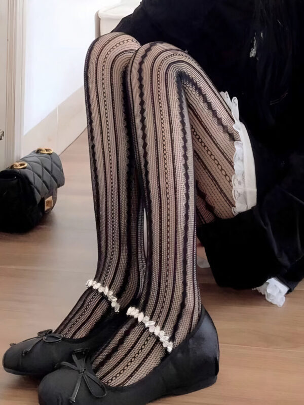 🖤✨ Retro Striped Sheer Black Pantyhose 🎀